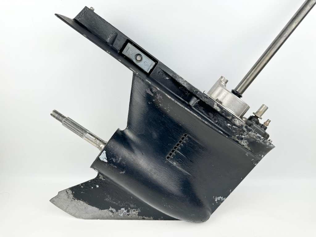 2000 Mercury 200 HP 2 Stroke Outboard Lower Unit Gear Case 859399T14 - Parts