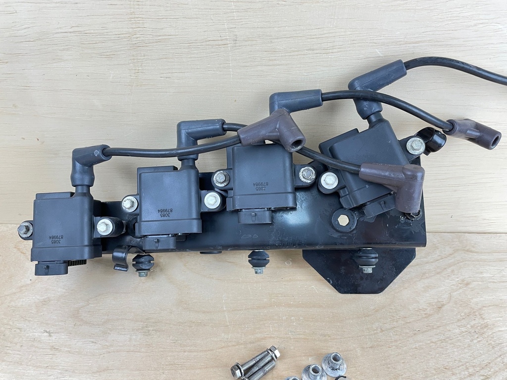 2006 Mercury 50HP 4 Stroke Outboard Ignition Coil Set of 4 With Mounting Plate 879984T00