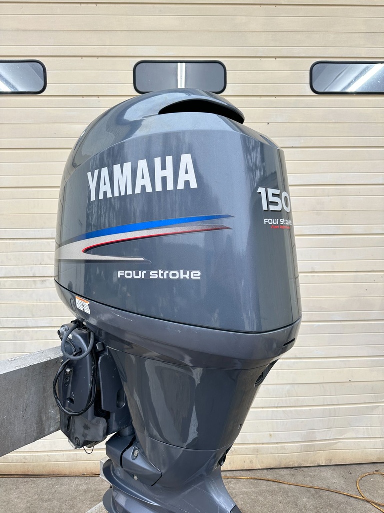 2012 Yamaha 150HP 4 Stroke Outboard Engine 25" XL Shaft - 800 Hours