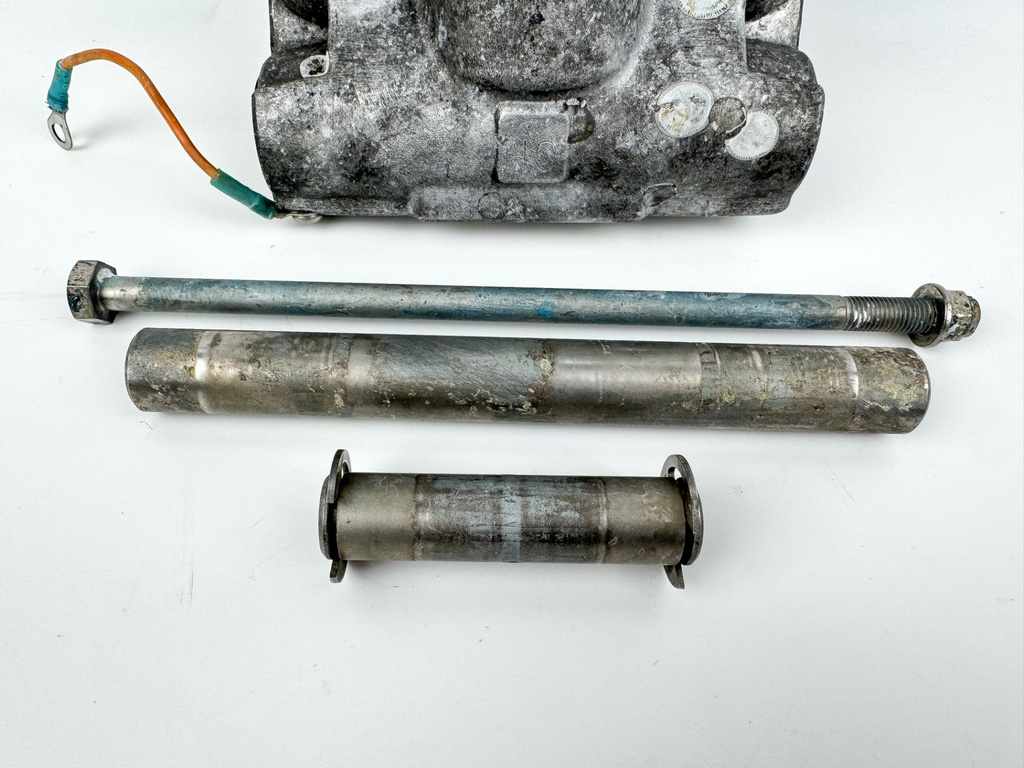 Honda 115 135 150 HP Power Trim Tilt Unit BF115 BF135 BF150 - Tested