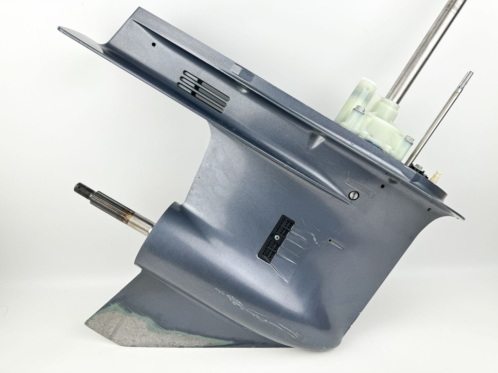 2004 + Yamaha 150HP 4 Stroke 25" Shaft Lower Unit Gear Case - Fully Inspected