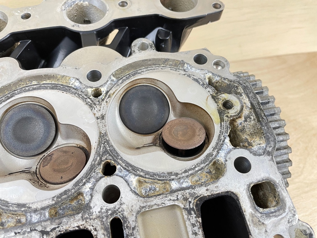 2006 Mercury 50HP 4 Stroke Outboard Engine Cylinder Head 893505T06