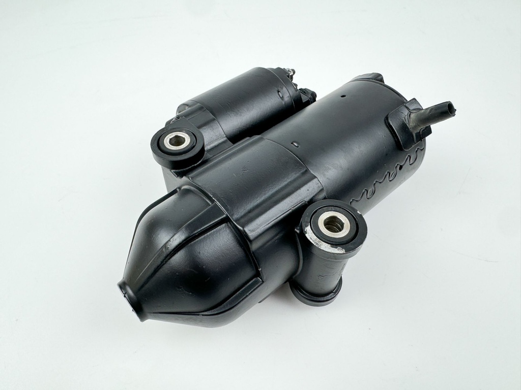 2015 Mercury 115 HP 4 Stroke Outboard Starter Motor 8M0088064 OEM