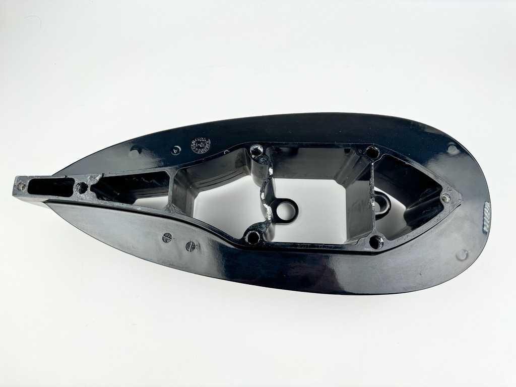 2015 Mercury 115 HP 4 Stroke Outboard Midsection Extension / Spacer 8M0071622 OEM