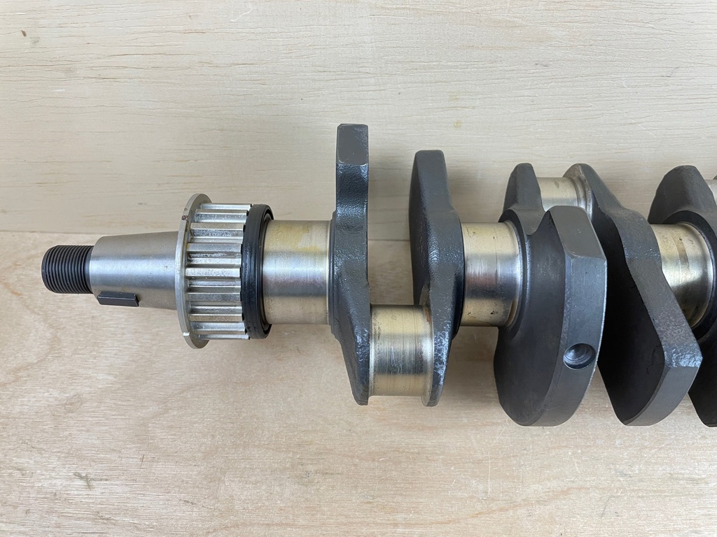 2006 Mercury 50HP 4 Stroke Outboard Engine Crankshaft Assembly 857077T02