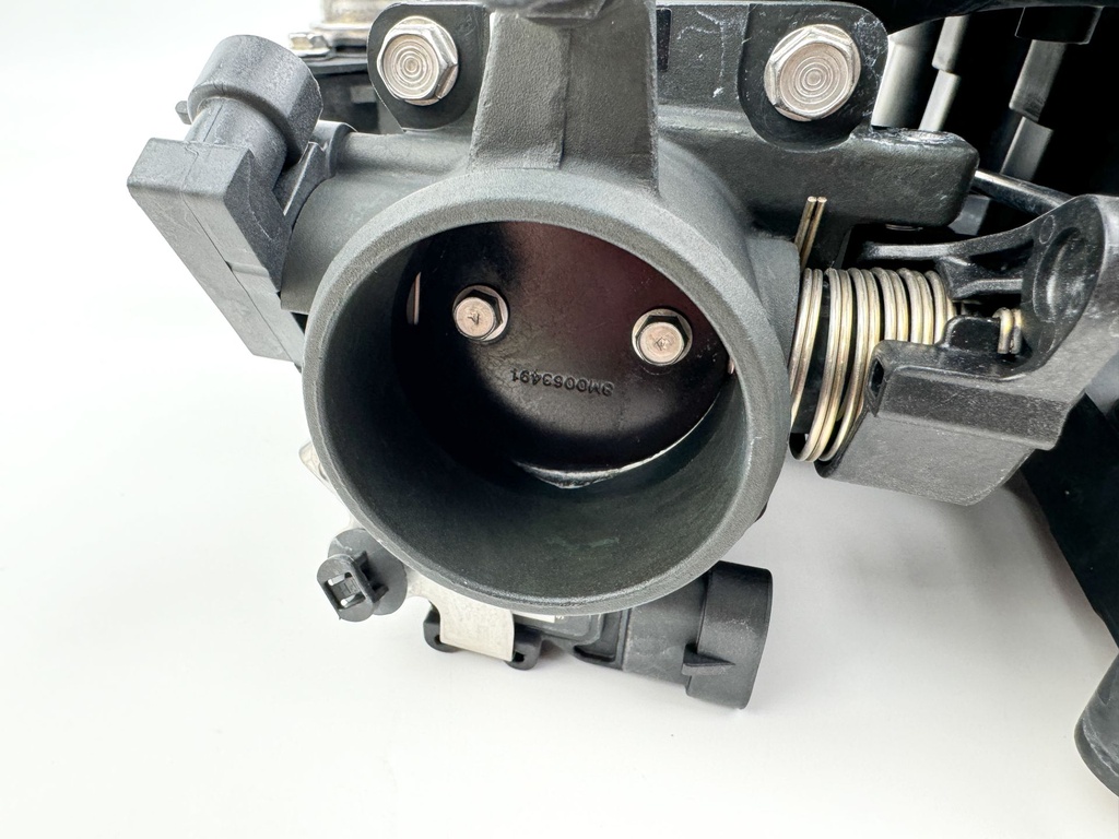 2015 Mercury 115 HP 4 Stroke Outboard Intake Manifold 8M0088066 OEM