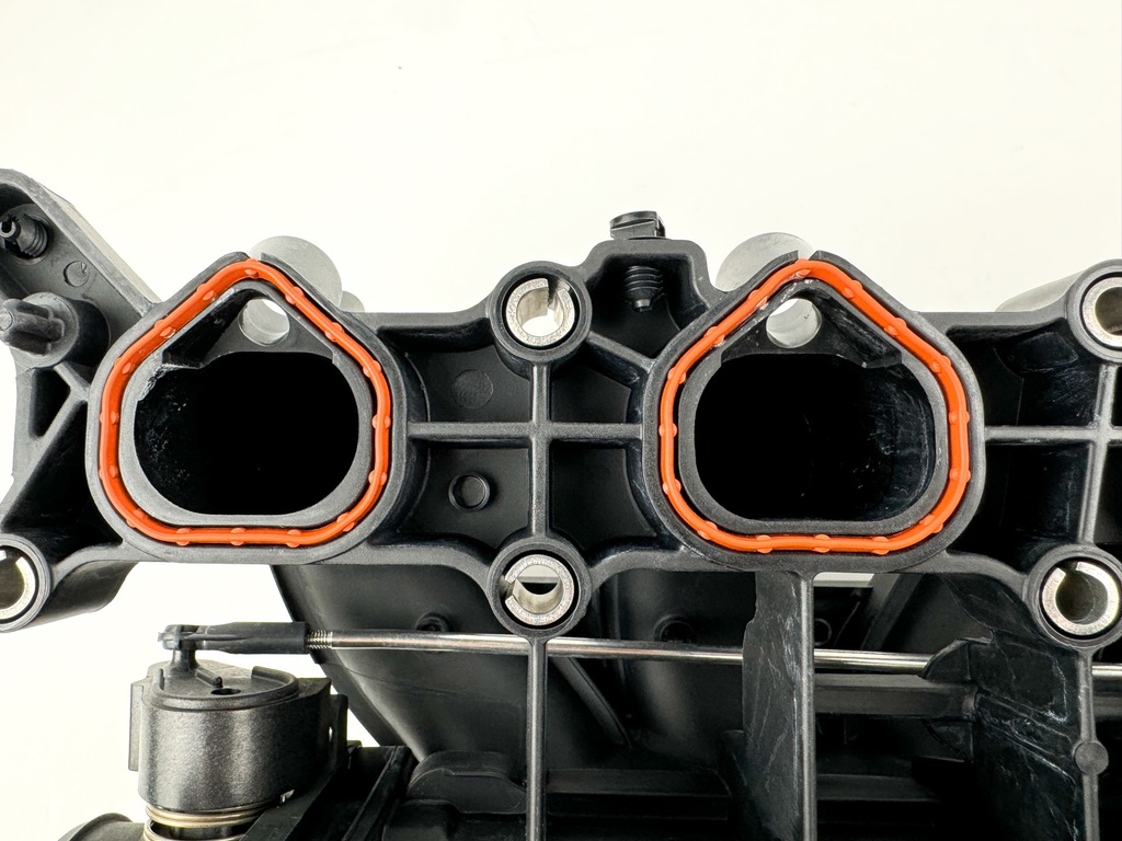 2015 Mercury 115 HP 4 Stroke Outboard Intake Manifold 8M0088066 OEM