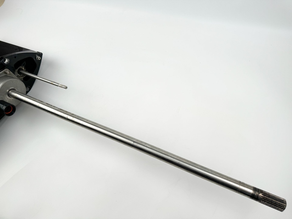 2015 Mercury 115 HP 4 Stroke 25" XL Lower Unit Gear Case Command Thrust 2.38:1