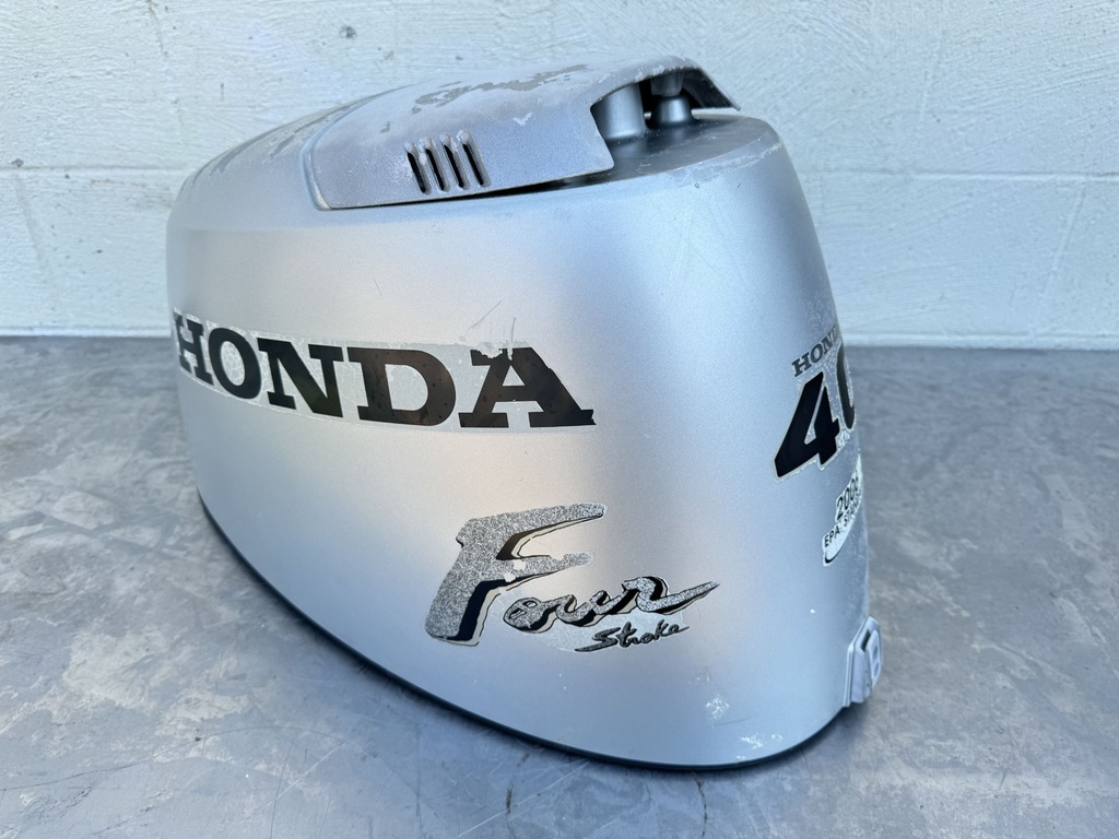 2002 Honda 40 HP 4 Stroke Outboard Top Cowling 63100-ZV5-010ZA OEM