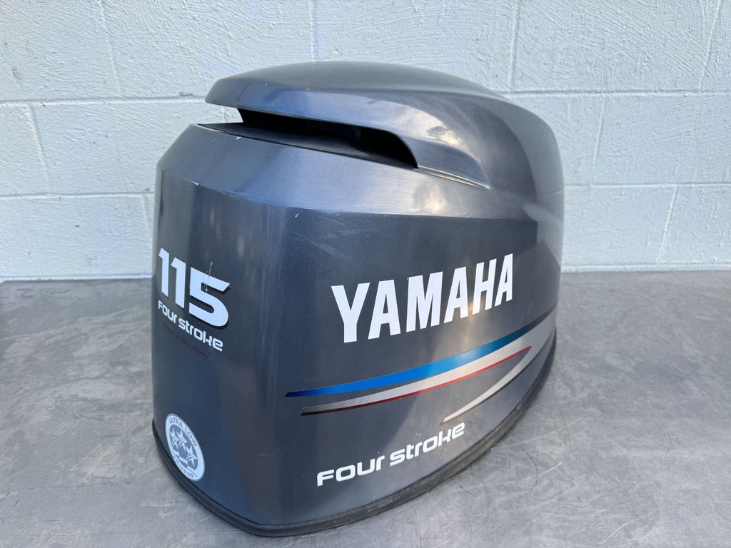 2005 Yamaha 115 HP 4 Stroke Outboard Top Cowling OEM