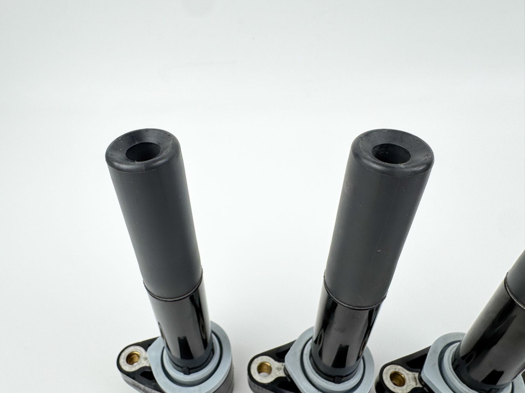 2009 Mercury 200 HP 4 Stroke Outboard Ignition Coil Set 880615T01 OEM