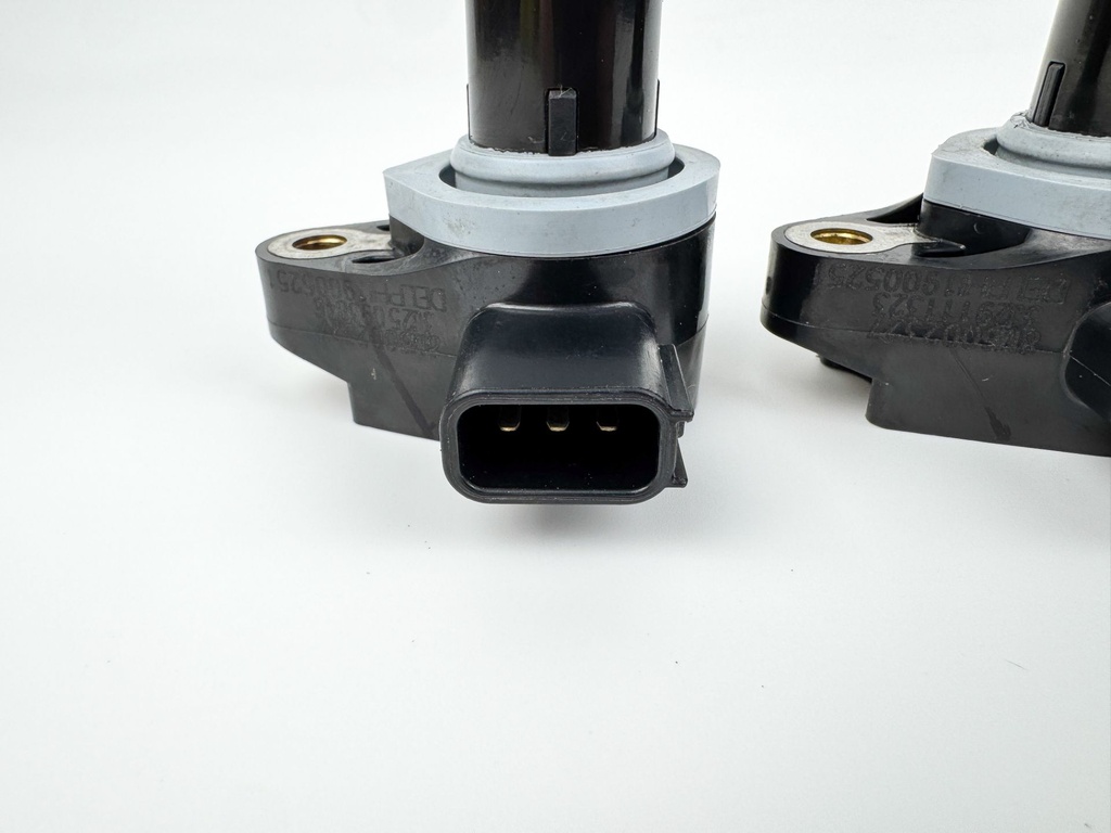 2009 Mercury 200 HP 4 Stroke Outboard Ignition Coil Set 880615T01 OEM