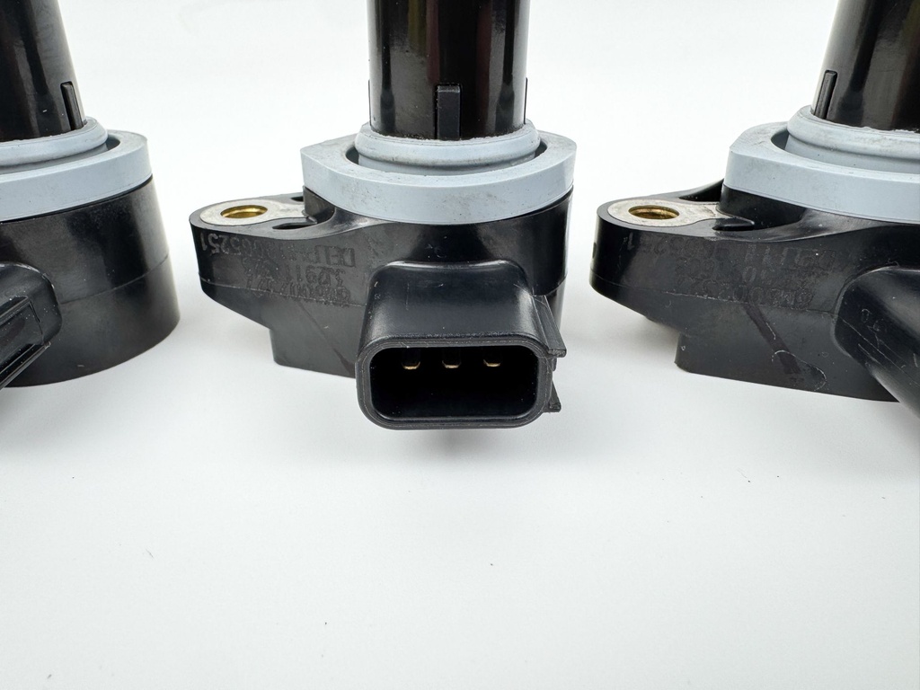 2009 Mercury 200 HP 4 Stroke Outboard Ignition Coil Set 880615T01 OEM