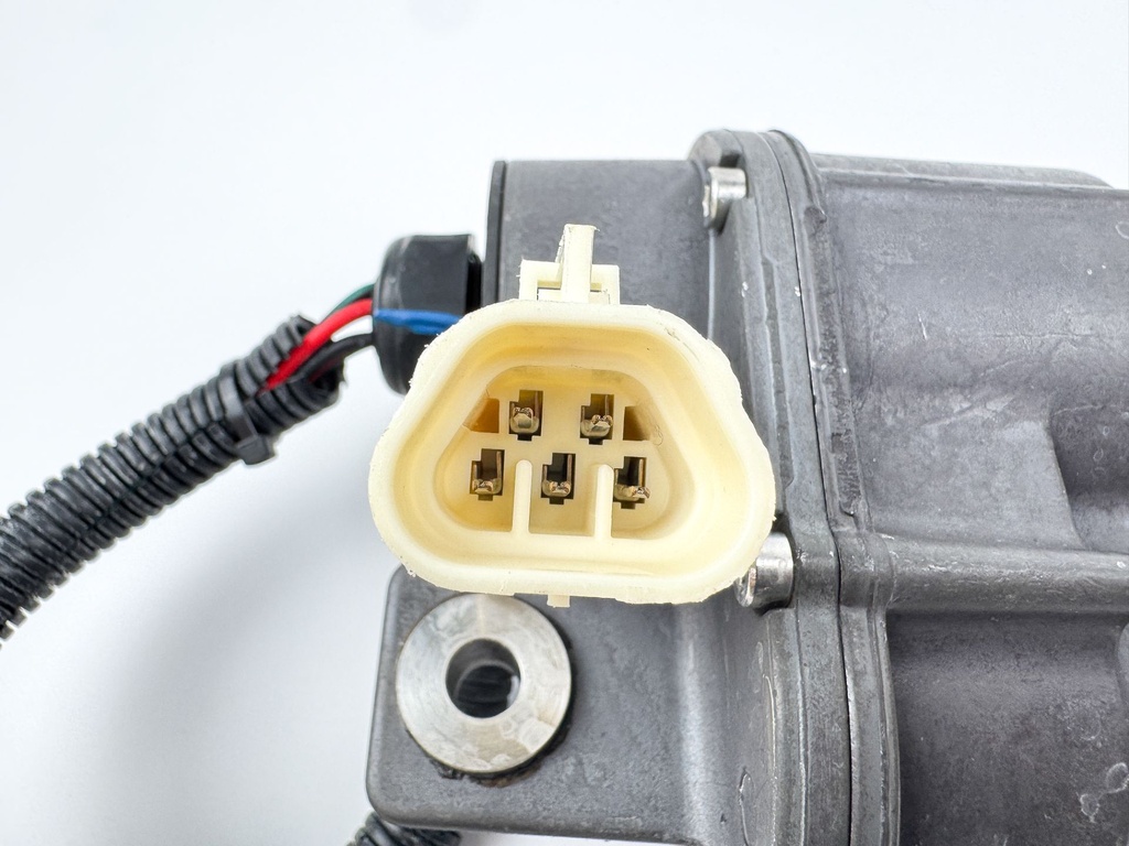 2009 Mercury 200 HP 4 Stroke Outboard Shift Actuator 8M0048114 OEM