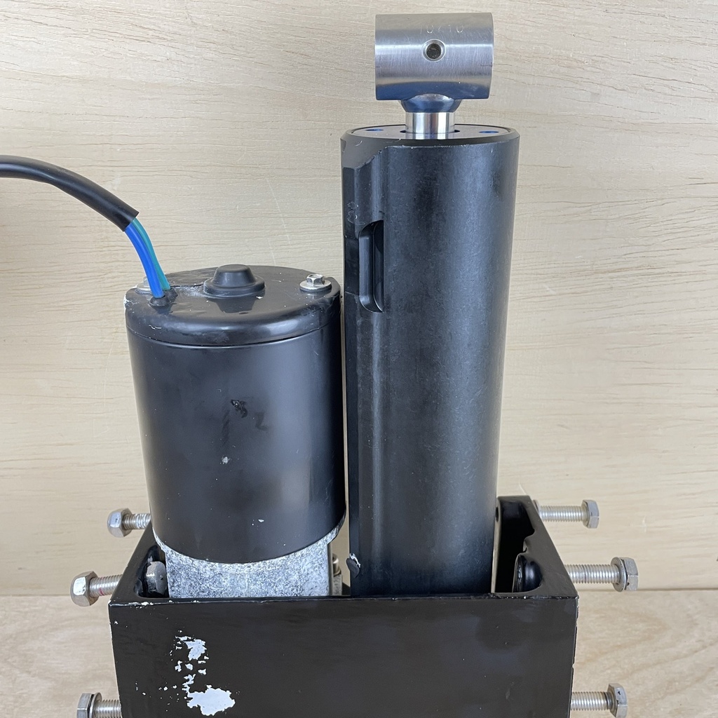 2010 Mercury 40HP Outboard Power Trim & Tilt Assembly 8M0055006