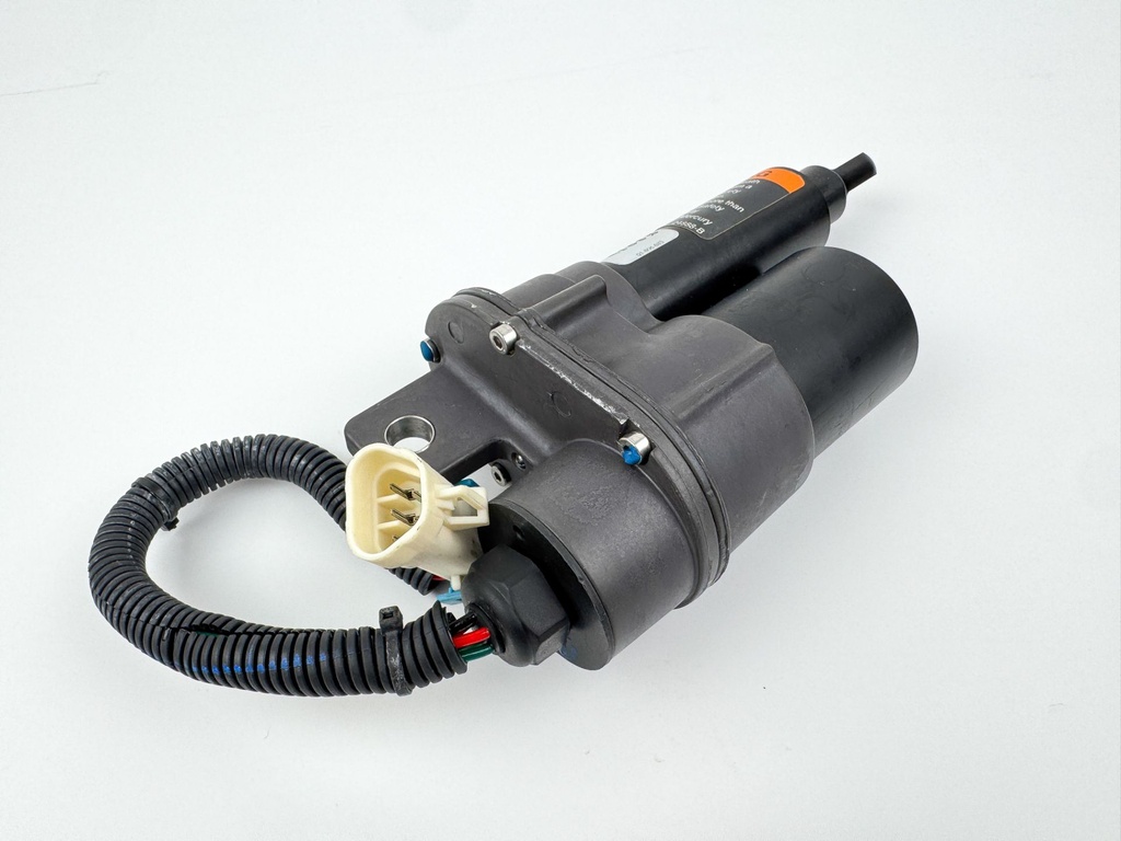 2007 Mercury 135 HP 4 Stroke Outboard Shift Actuator 8M0048114 OEM