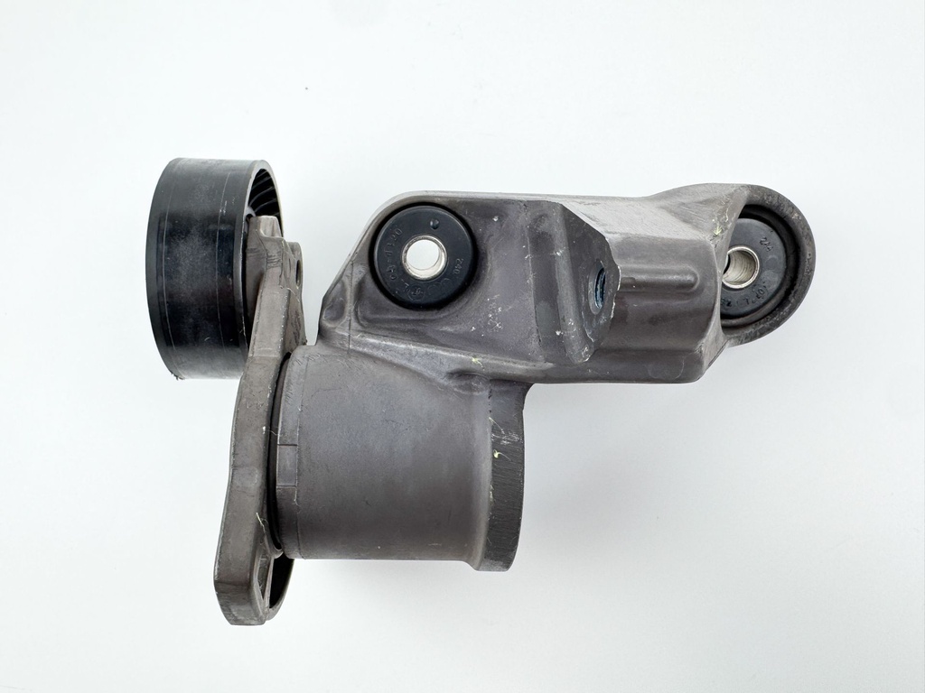 2007 Mercury 135 HP 4 Stroke Outboard Belt Tensioner 885349T05 OEM