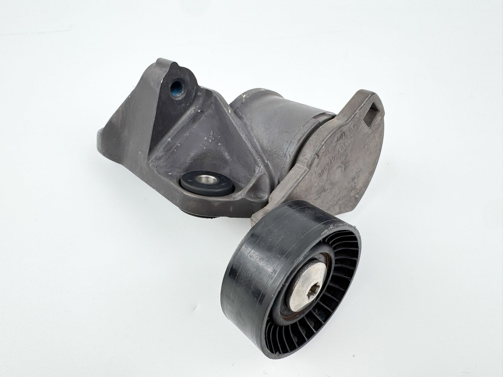 2007 Mercury 135 HP 4 Stroke Outboard Belt Tensioner 885349T05 OEM