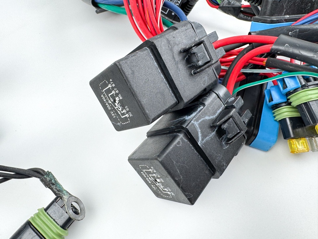 2007 Mercury 135 HP 4 Stroke Outboard Engine Wire Harness 892579A06 OEM