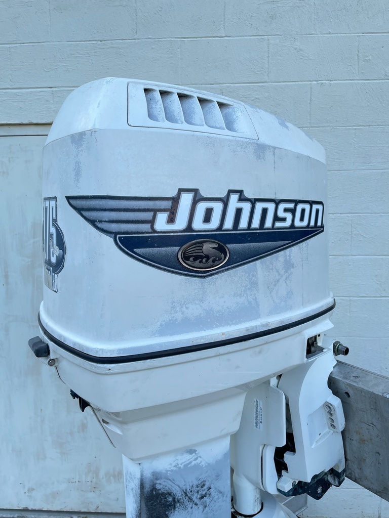 2000 Johnson 175HP 25" XL Shaft 2 Stroke Carbureted Outboard Engine - Freshly Serviced