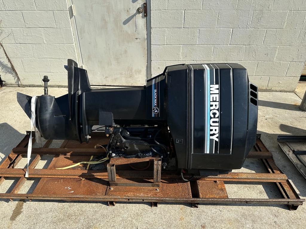 Mercury 150HP Black Max 25" Shaft 2 Stroke Outboard Engines Pair