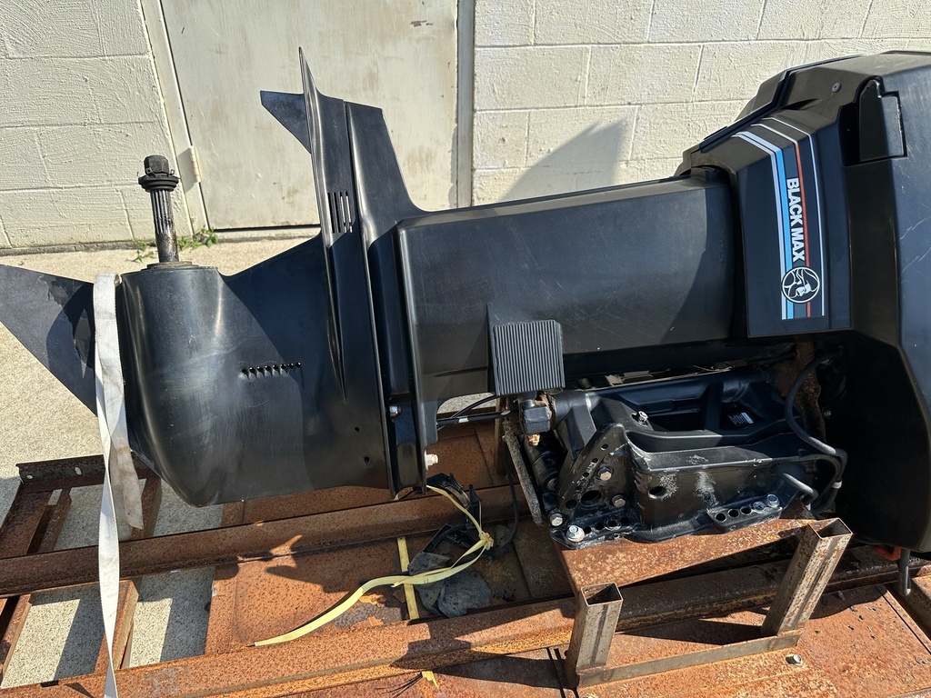 Mercury 150HP Black Max 25" Shaft 2 Stroke Outboard Engines Pair