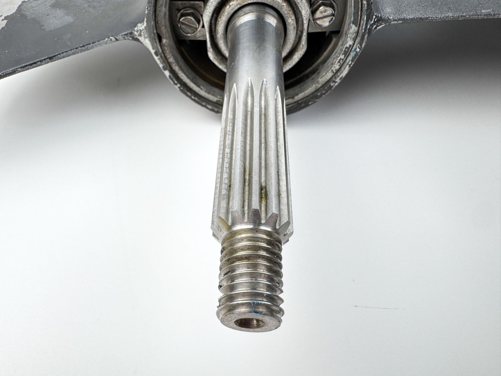 1993+ Evinrude Johnson 40 48 50 HP Outboard 20" Lower Unit Gear Case 0435280