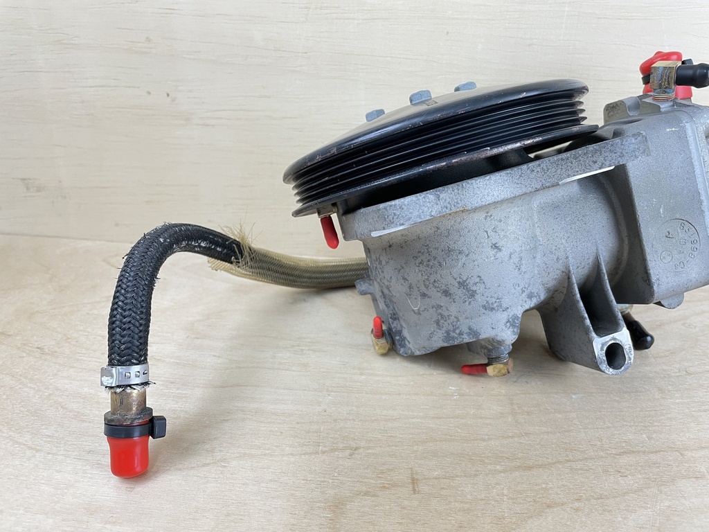 2003 Mercury 135HP Optimax 2.5L 2 Stroke DFI Air Compressor Assembly 8M0060053