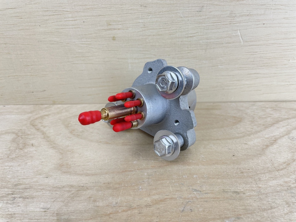 2003 Mercury 135HP Optimax 2 Stroke DFI Oil Pump Assembly 857149T2