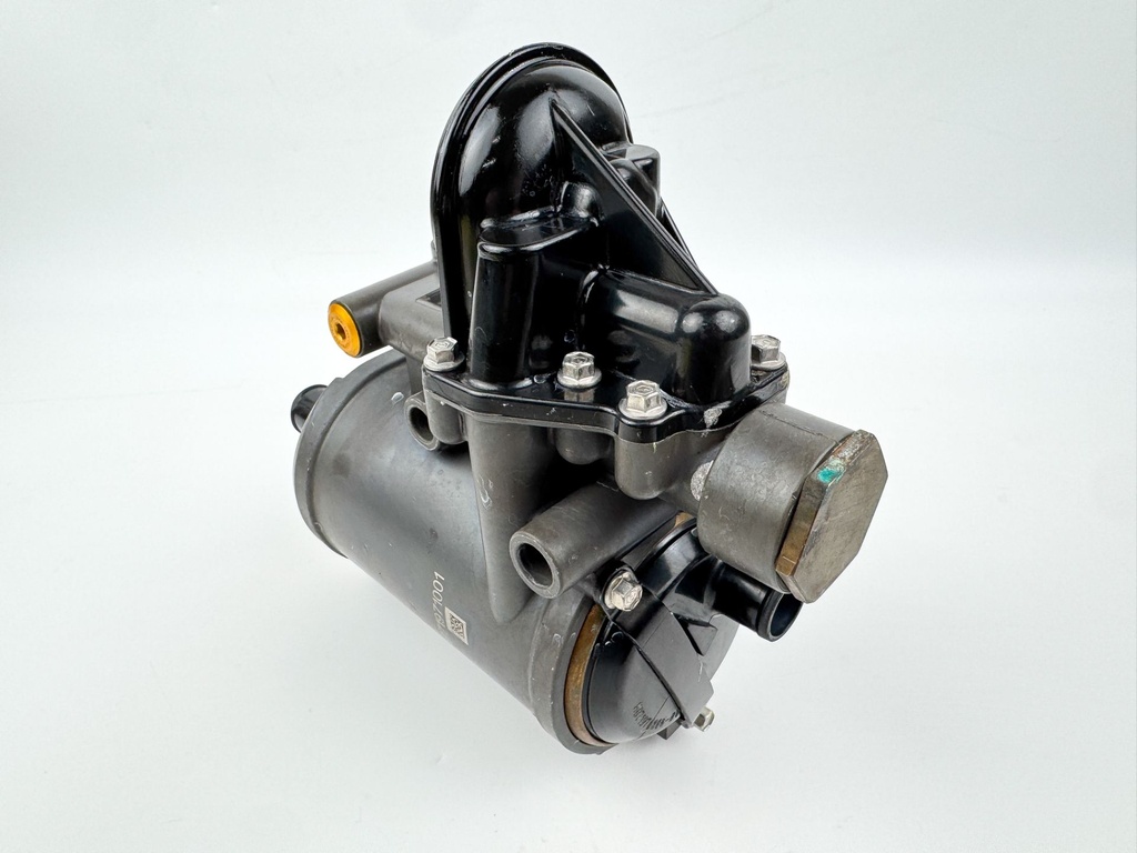 2007 Mercury 135 HP 4 Stroke Outboard Integrated Oil Cooler Module 892801T01 OEM