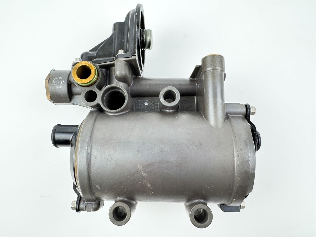 2007 Mercury 135 HP 4 Stroke Outboard Integrated Oil Cooler Module 892801T01 OEM