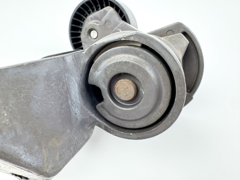 2012 Mercury 300 HP 4 Stroke Outboard Belt Tensioner 885349T05 OEM