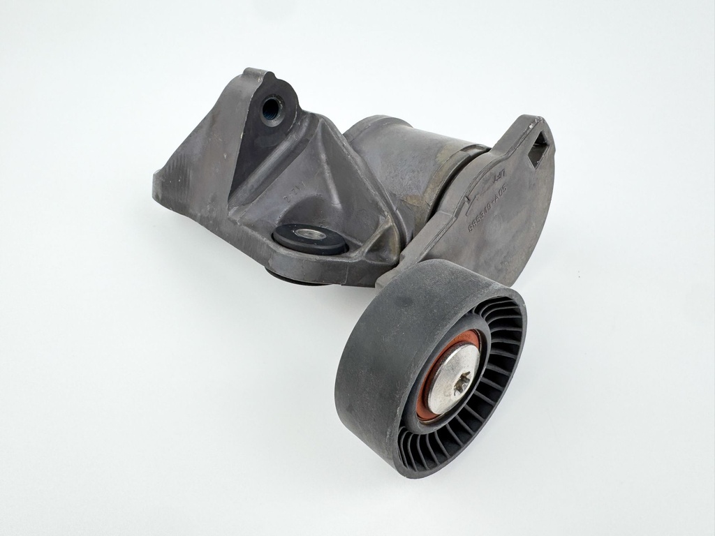 2012 Mercury 300 HP 4 Stroke Outboard Belt Tensioner 885349T05 OEM