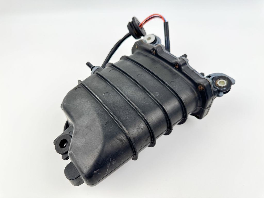 2012 Mercury 300 HP 4 Stroke Outboard FSM Fuel Supply Module 880596T10 OEM