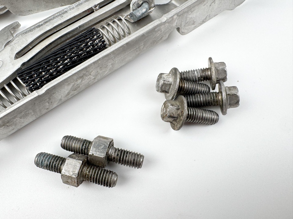 2012 Mercury 300 HP 4 Stroke Outboard Side Cowling Latch 888974A02 OEM