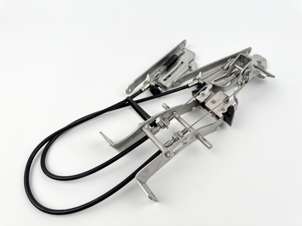 2012 Mercury 300 HP 4 Stroke Outboard Side Cowling Latch 888974A02 OEM