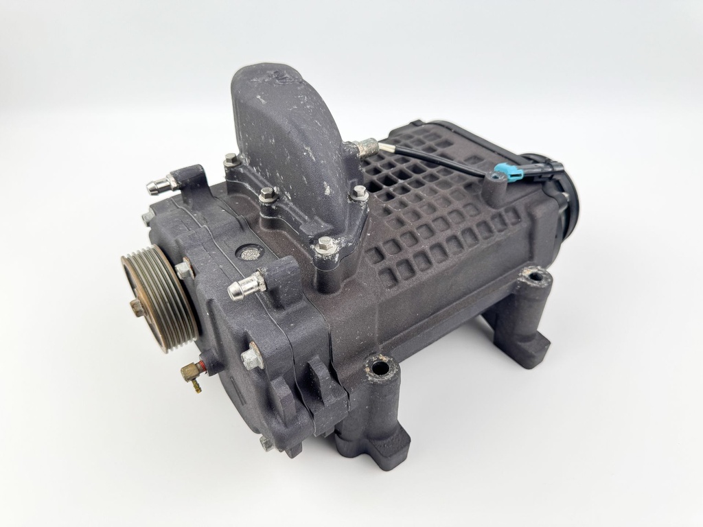 2012 Mercury 300 HP 4 Stroke Outboard Supercharger 898096A03 OEM