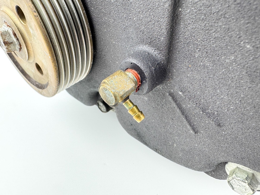 2012 Mercury 300 HP 4 Stroke Outboard Supercharger 898096A03 OEM