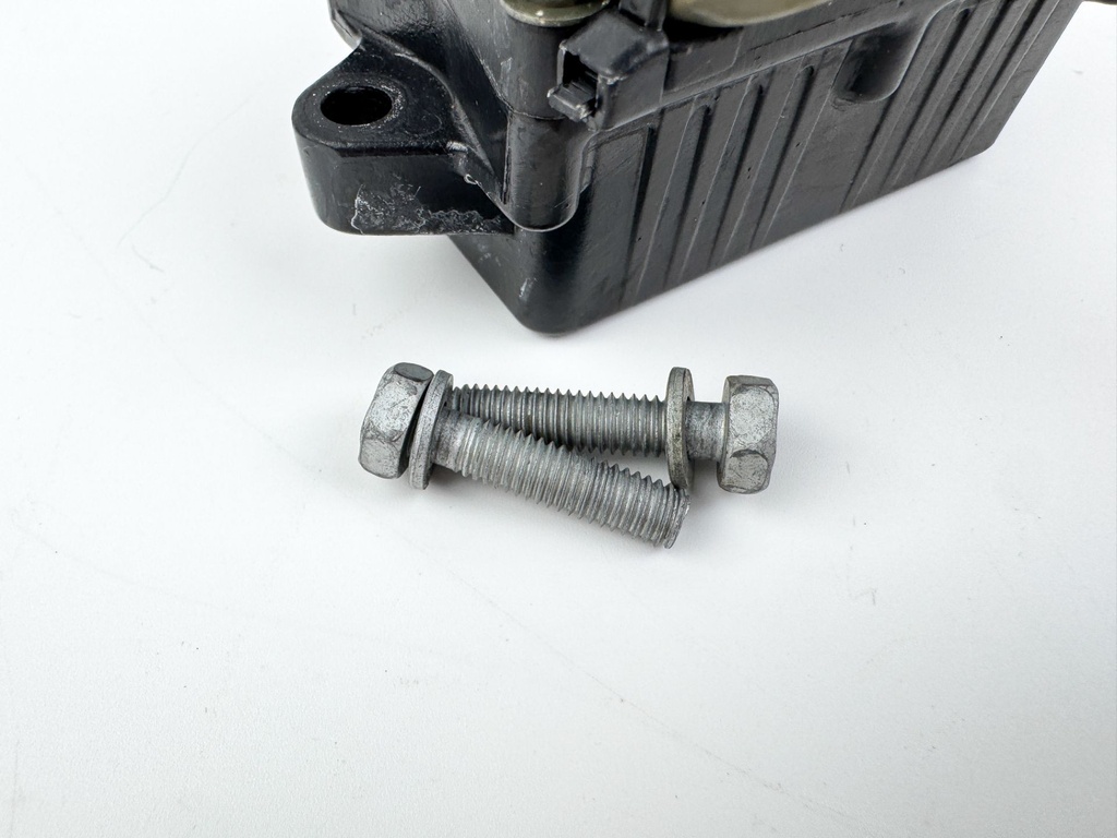 6H1-81950-01-00 Yamaha Outboard Power Trim Tilt Relay Assembly 6H1-81950-00-00