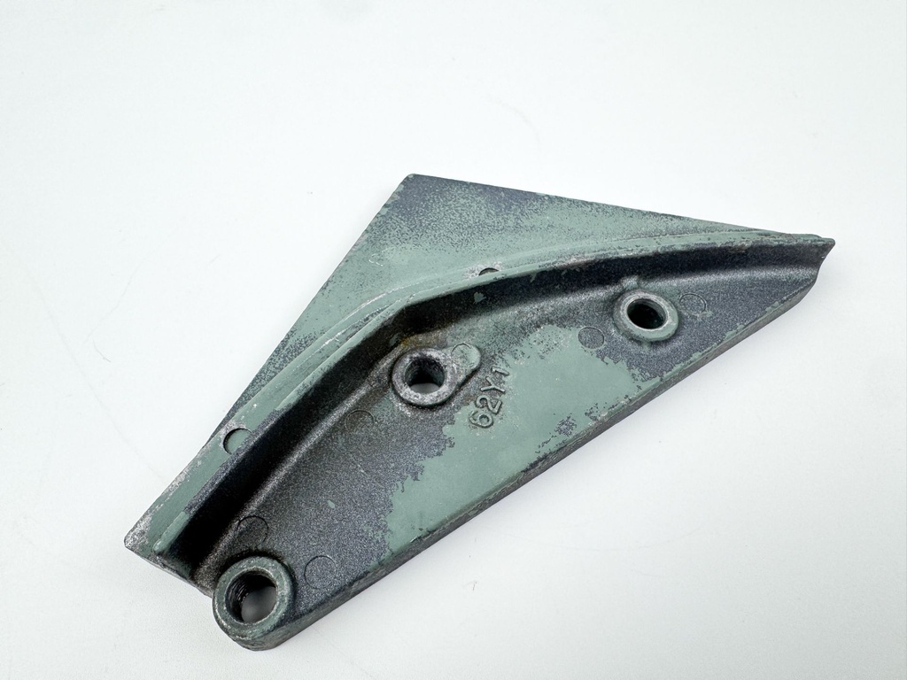 1999 Yamaha 50 HP 4 Stroke Outboard Cable Cover Plate 62Y-42738-01-5B OEM