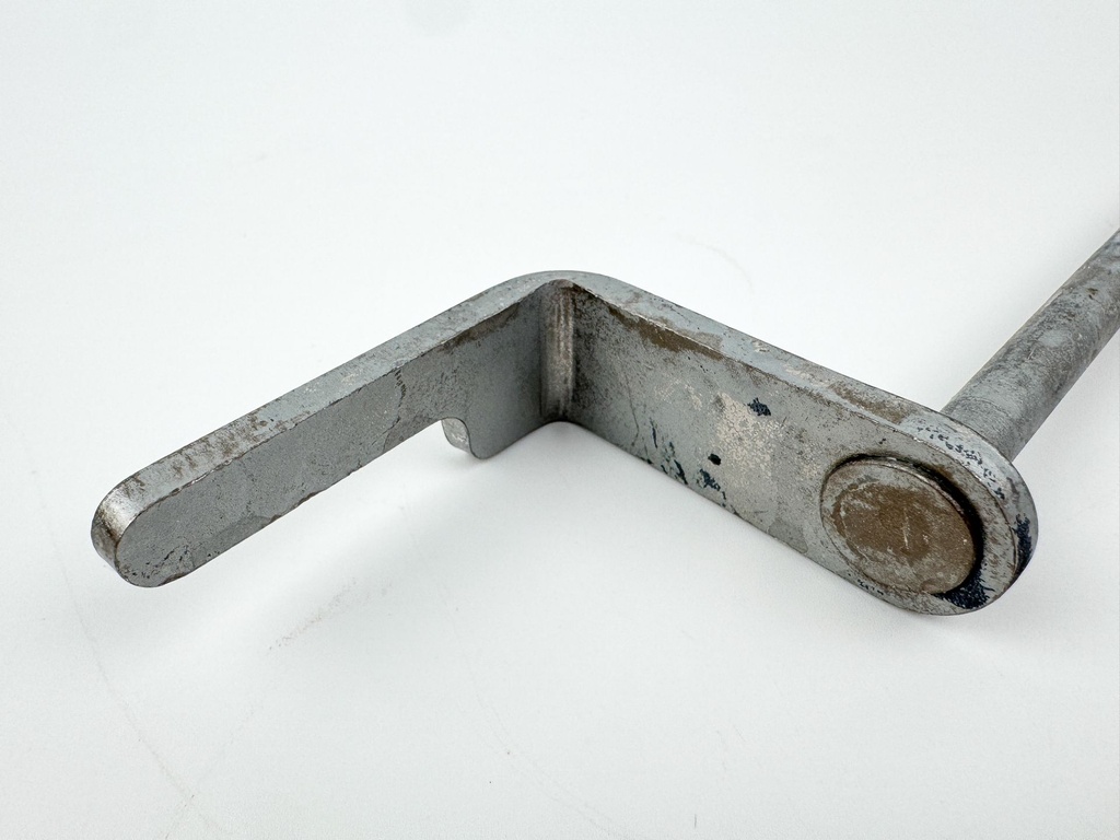 1999 Yamaha 50 HP 4 Stroke Outboard Tilt Stop Lever 6H5-43181-03-00 OEM