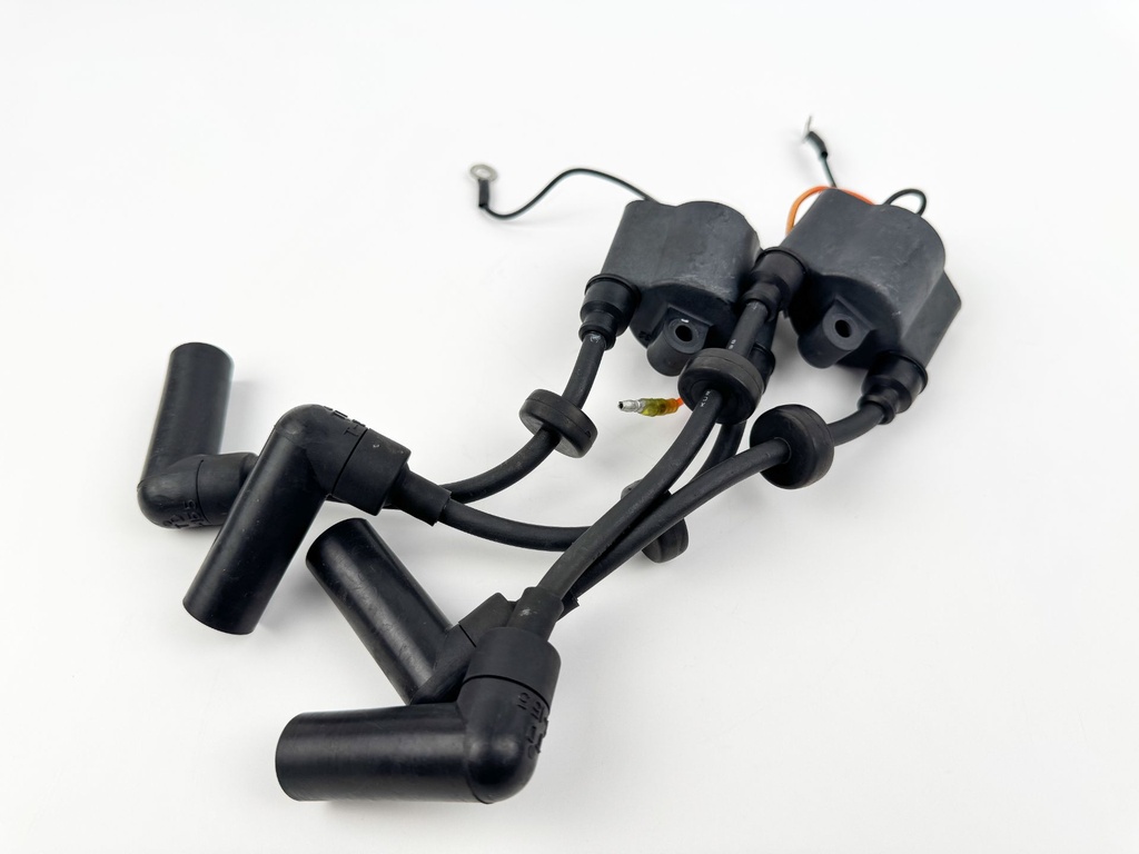 1999 Yamaha 50 HP 4 Stroke Outboard Ignition Coil Set 62Y-85570-00-00 OEM