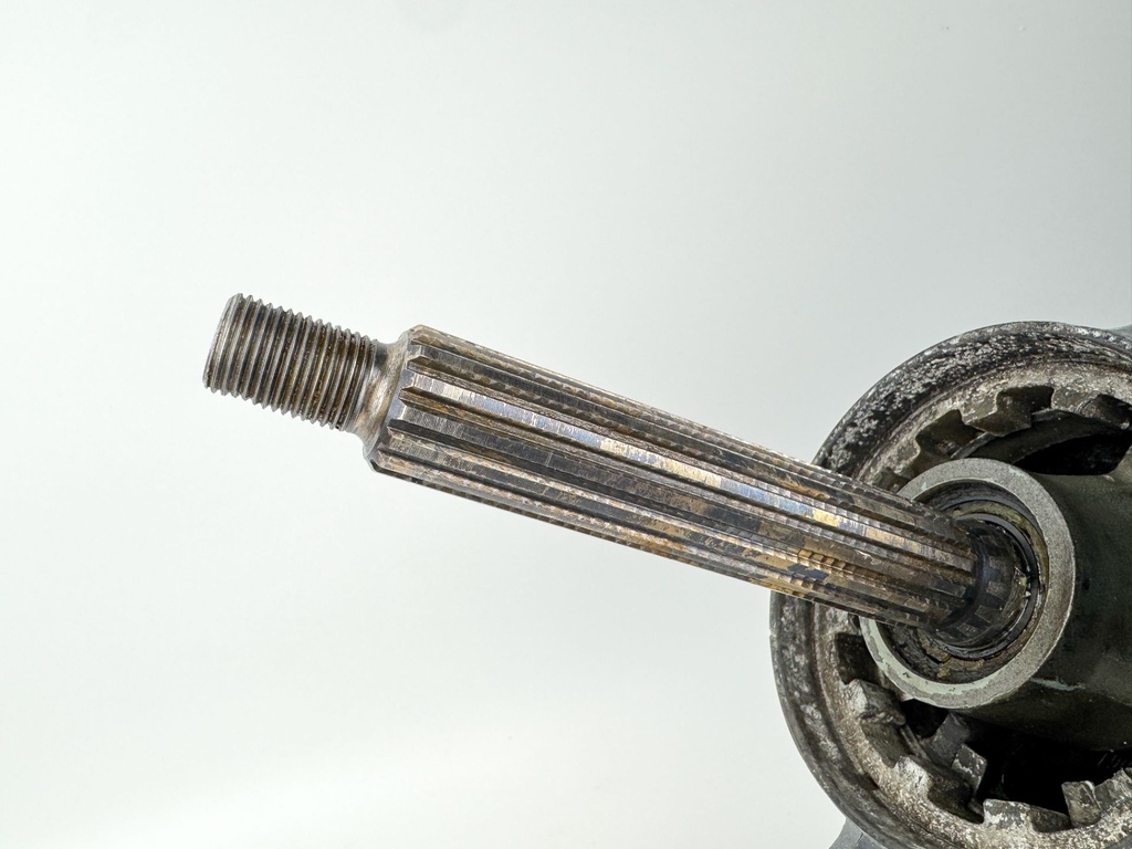 96-00 Yamaha 50HP 4 Stroke Outboard 20" Lower Unit Gear Case Assembly 64J-45300-12-4D