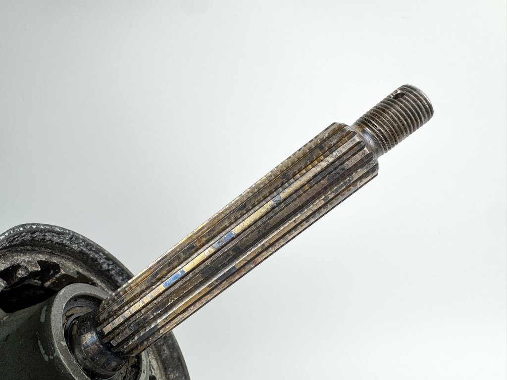 96-00 Yamaha 50HP 4 Stroke Outboard 20" Lower Unit Gear Case Assembly 64J-45300-12-4D