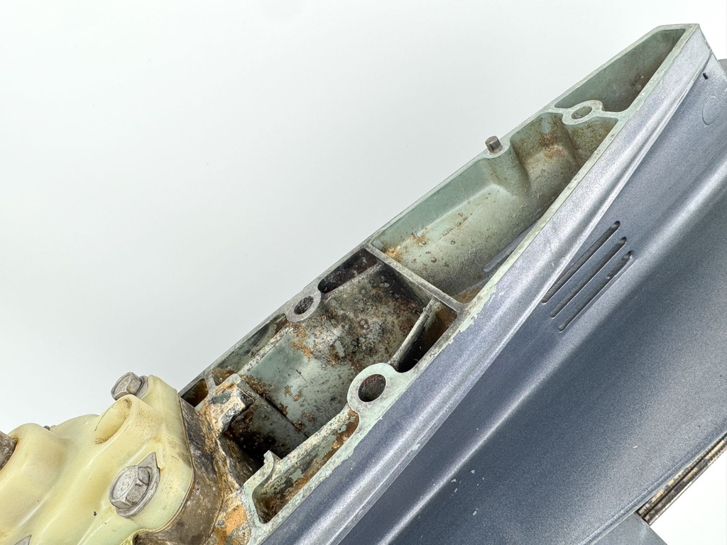 96-00 Yamaha 50HP 4 Stroke Outboard 20" Lower Unit Gear Case Assembly 64J-45300-12-4D