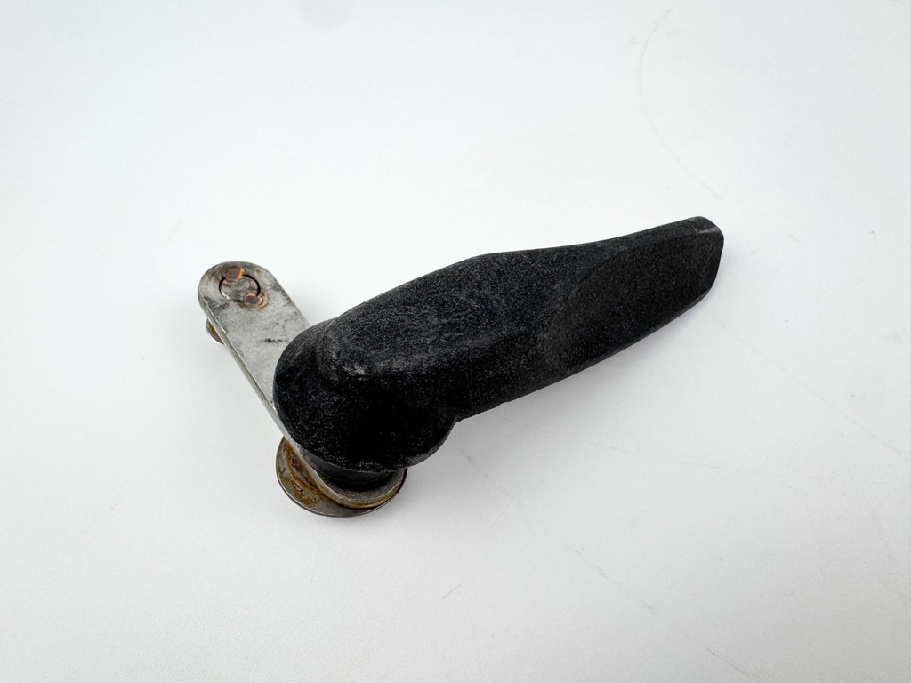 2007 Evinrude 90 HP 2 Stroke Outboard Cowling Latch Assembly 5005291 OEM