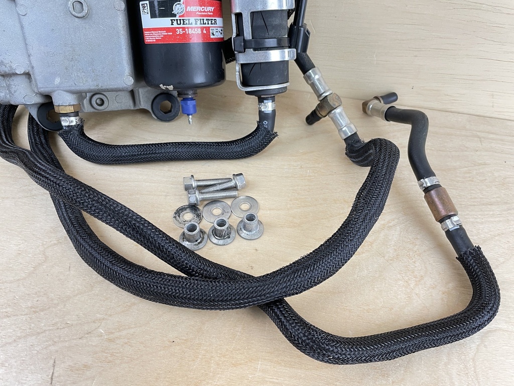 2003 Mercury 135HP Optimax DFI VST Vapor Separator Tank Fuel Pump 855432A1