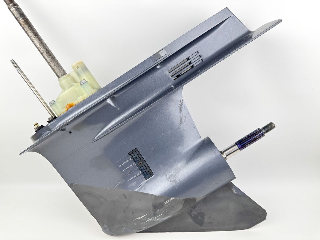 2004 + Yamaha 150HP 4 Stroke 25" Shaft Lower Unit Gear Case - Inspected