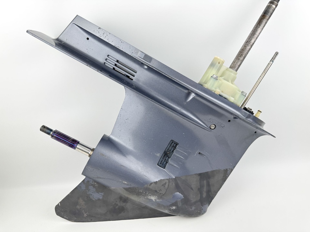 2004 + Yamaha 150HP 4 Stroke 25" Shaft Lower Unit Gear Case - Inspected