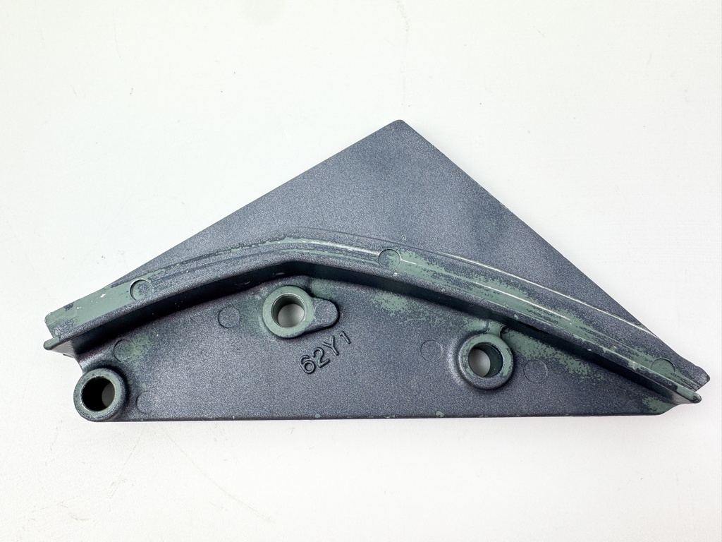 62Y-42738-01-8D Yamaha 1998 - 2004 50HP 4 Stroke Outboard Cable Cover Plate Fitting